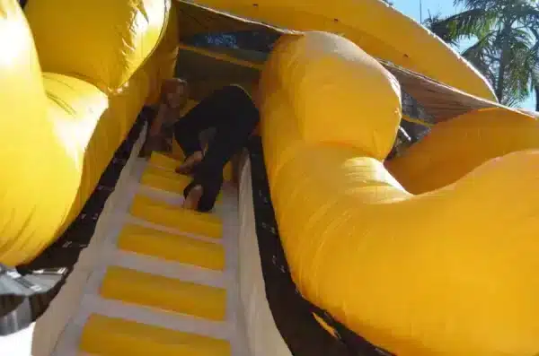 Dozer Climb n Slide - Image 4